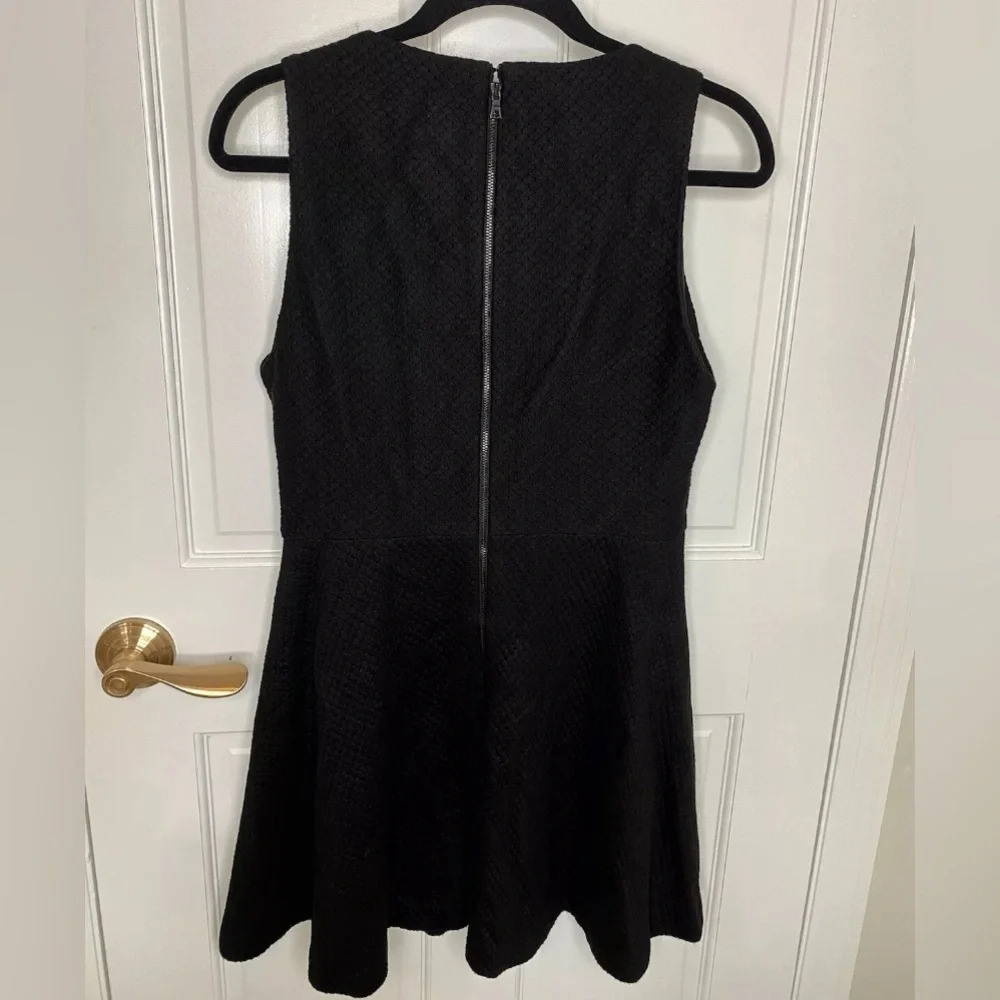 alice + olivia black sleeveless scoop neck dress LBD Fully Lined Gorgeou… - Picture 9 of 11